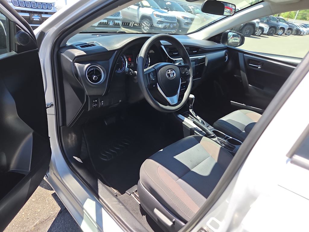 Thumbnail: 2018 Toyota Corolla - 2