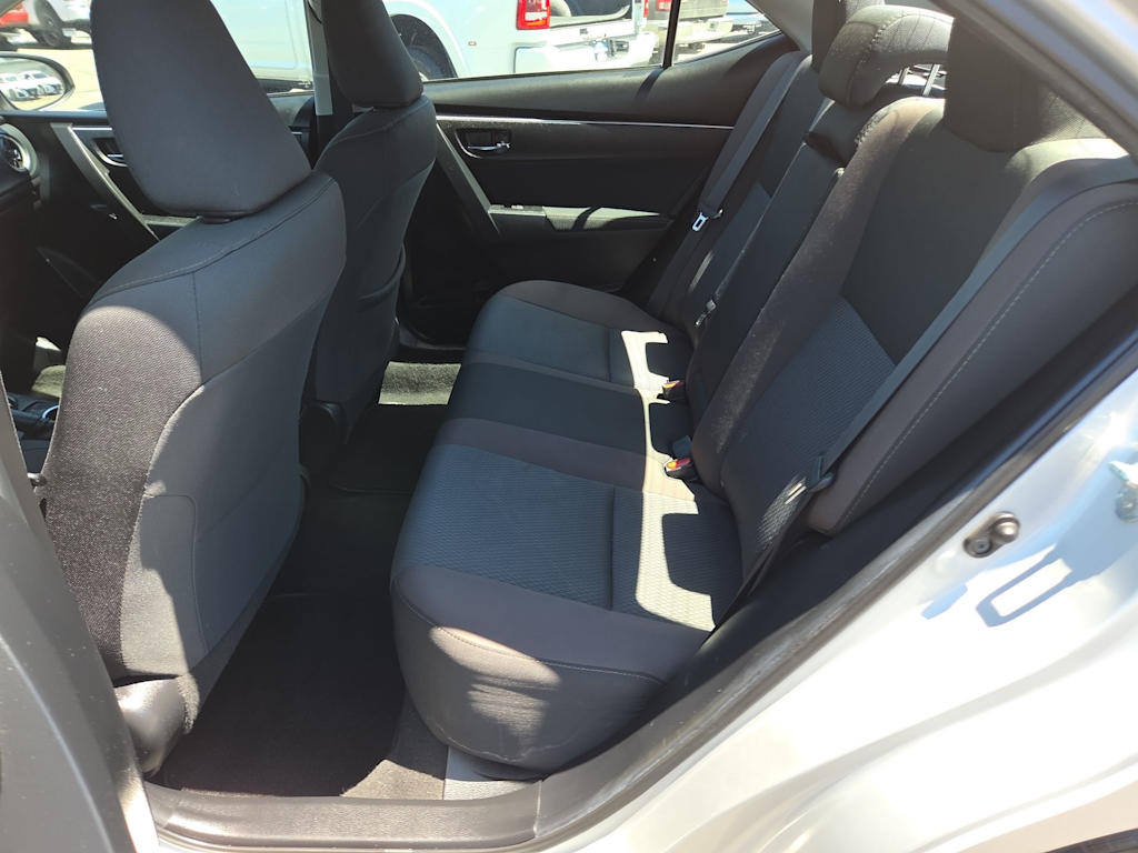 Thumbnail: 2018 Toyota Corolla - 28