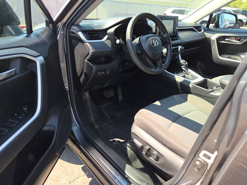 Thumbnail: 2022 Toyota RAV4 - 2
