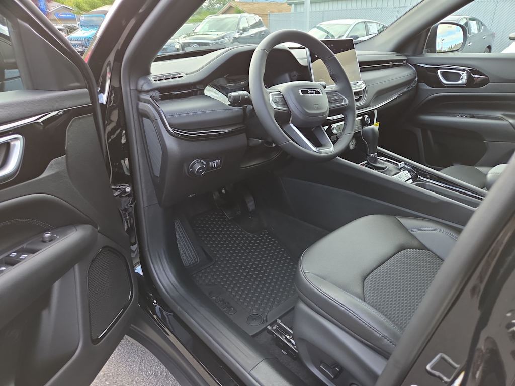 Thumbnail: 2026 Jeep Compass - 2