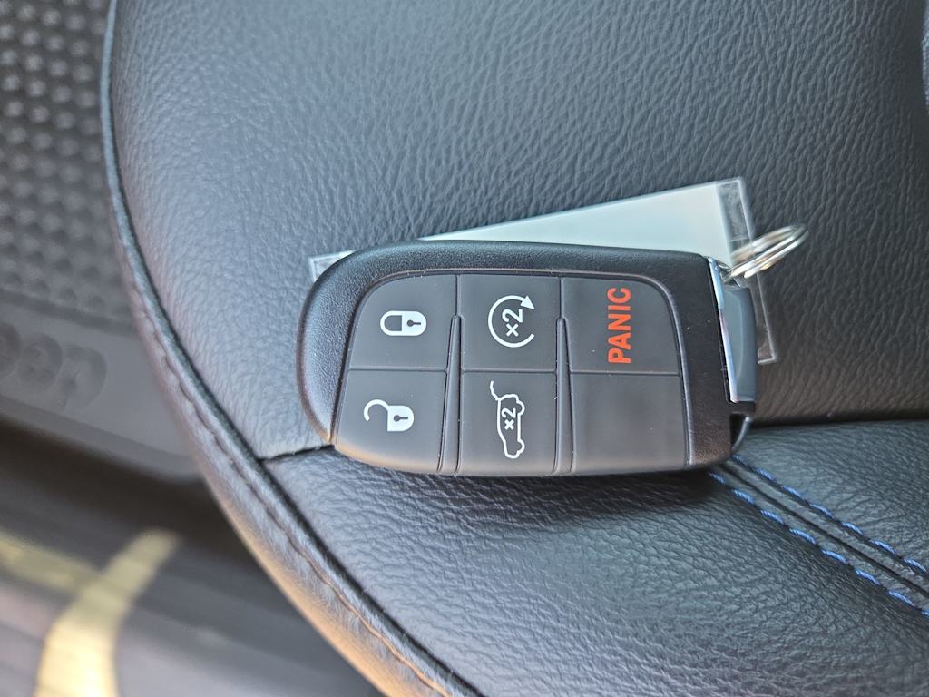Thumbnail: 2026 Jeep Compass - 17
