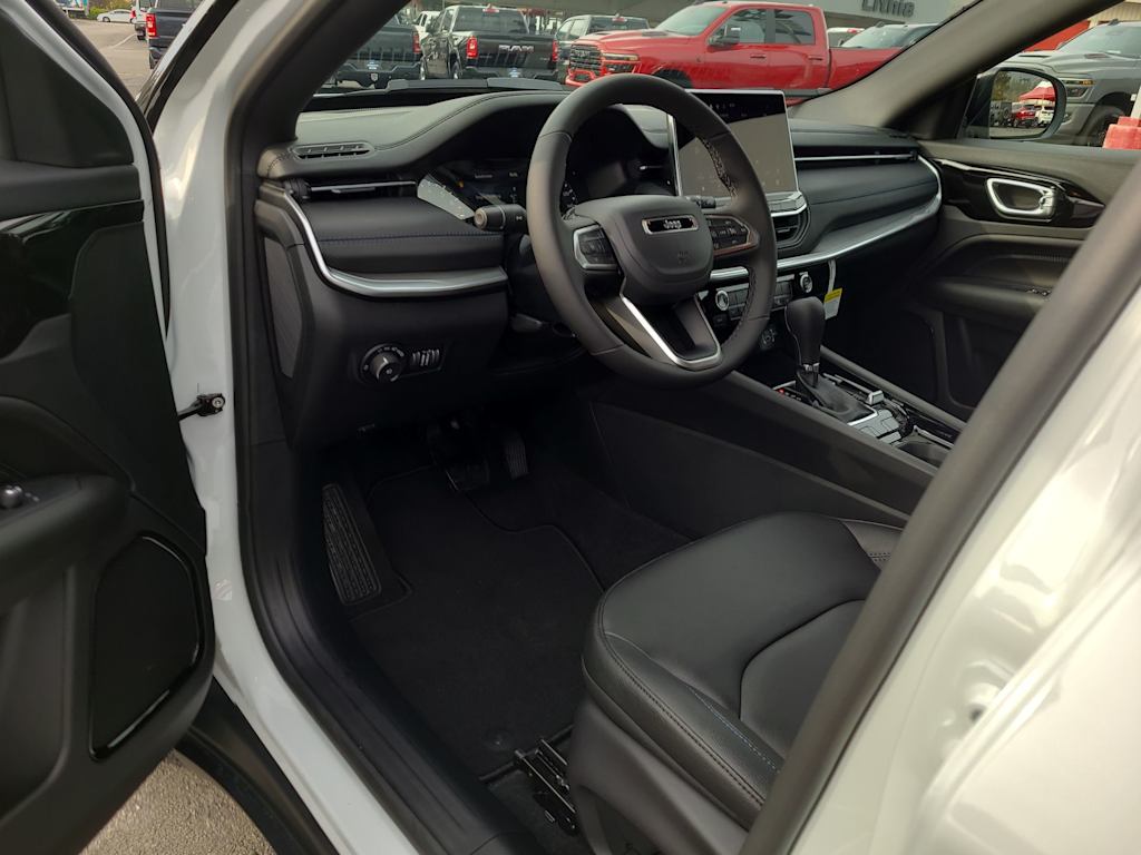 Thumbnail: 2026 Jeep Compass - 2
