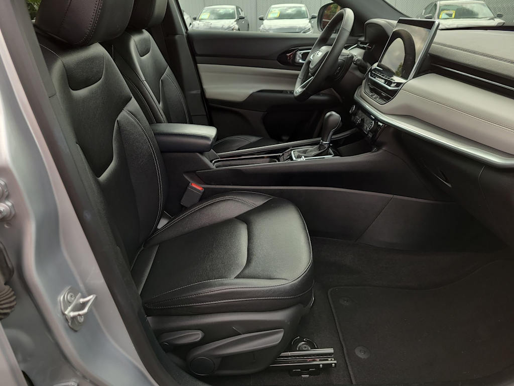 Thumbnail: 2025 Jeep Compass - 12