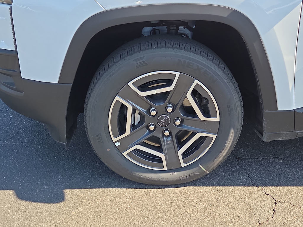 Thumbnail: 2026 Jeep Cherokee - 8
