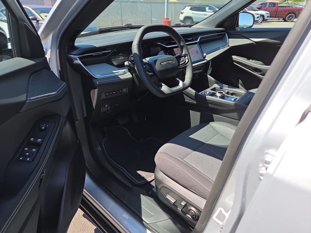Thumbnail: 2026 Jeep Cherokee - 22