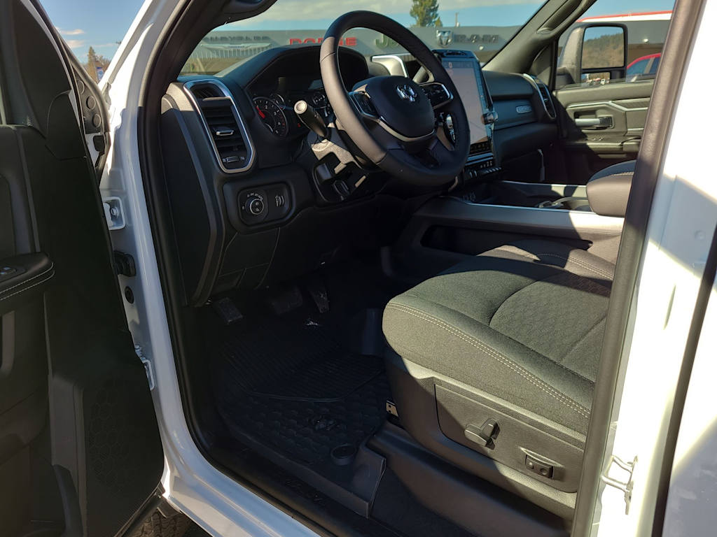 Thumbnail: 2026 RAM 3500 - 8