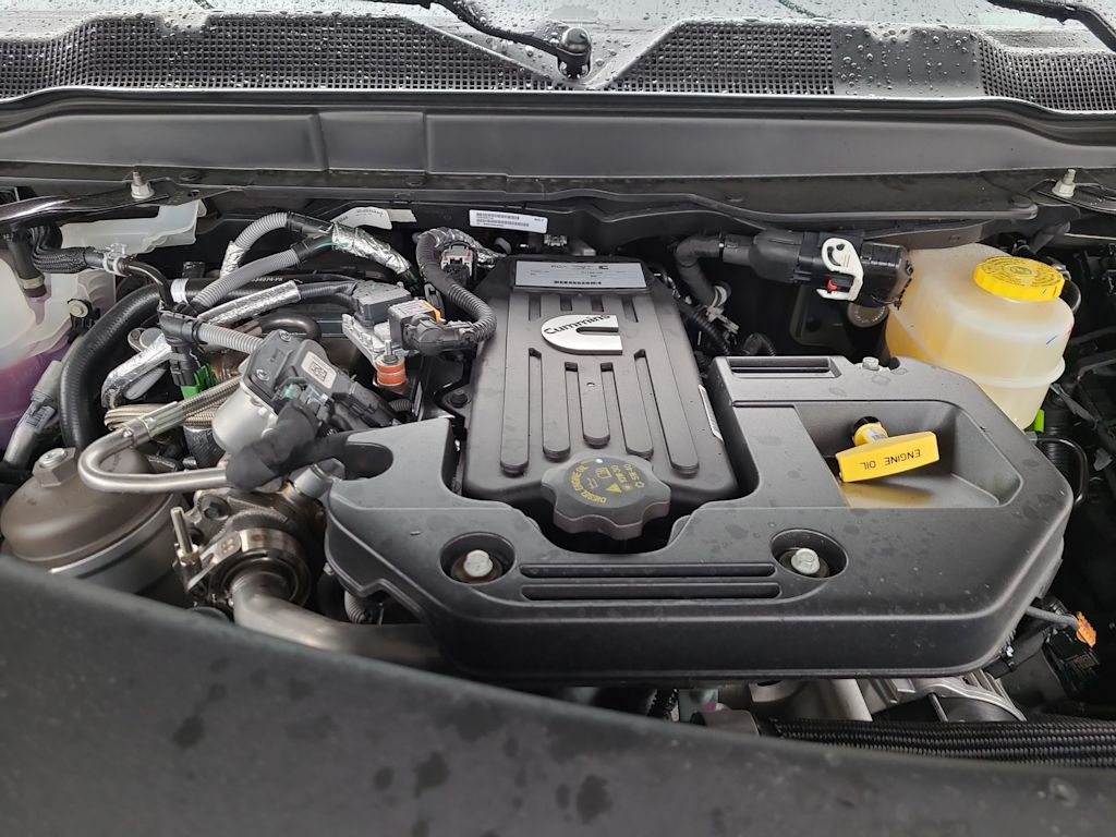 2026 RAM 3500 Laramie - Photo 26