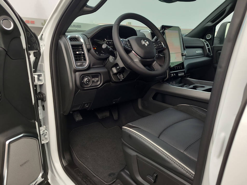 2026 RAM 2500 Laramie - Photo 2