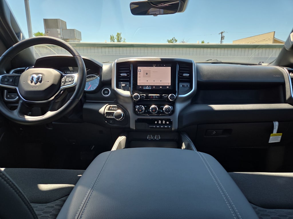 Thumbnail: 2026 RAM 1500 - 2