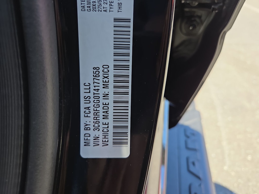 Thumbnail: 2026 RAM 1500 - 17
