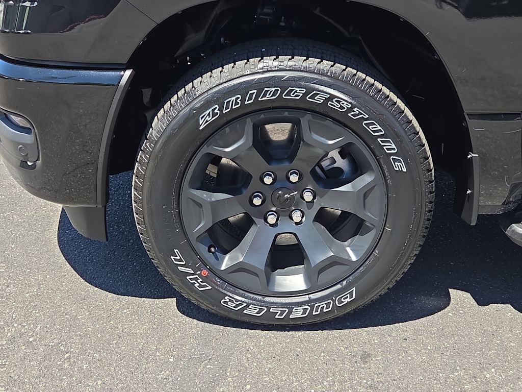 Thumbnail: 2026 RAM 1500 - 8
