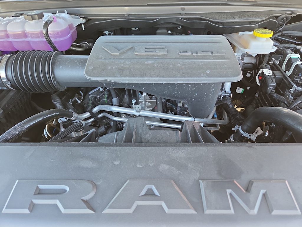 Thumbnail: 2026 RAM 1500 - 9