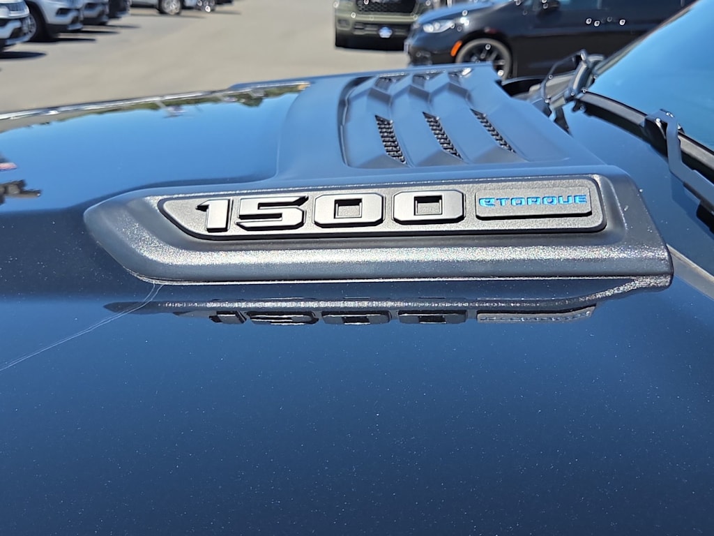 Thumbnail: 2026 RAM 1500 - 7