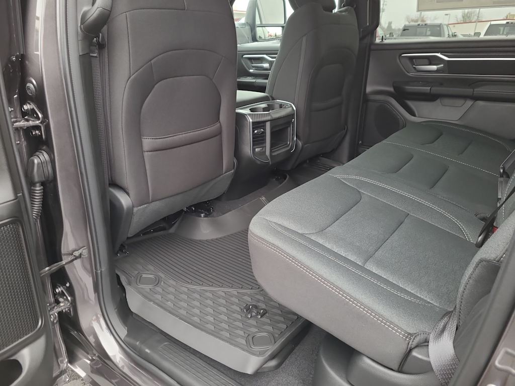 Thumbnail: 2026 RAM 1500 - 13