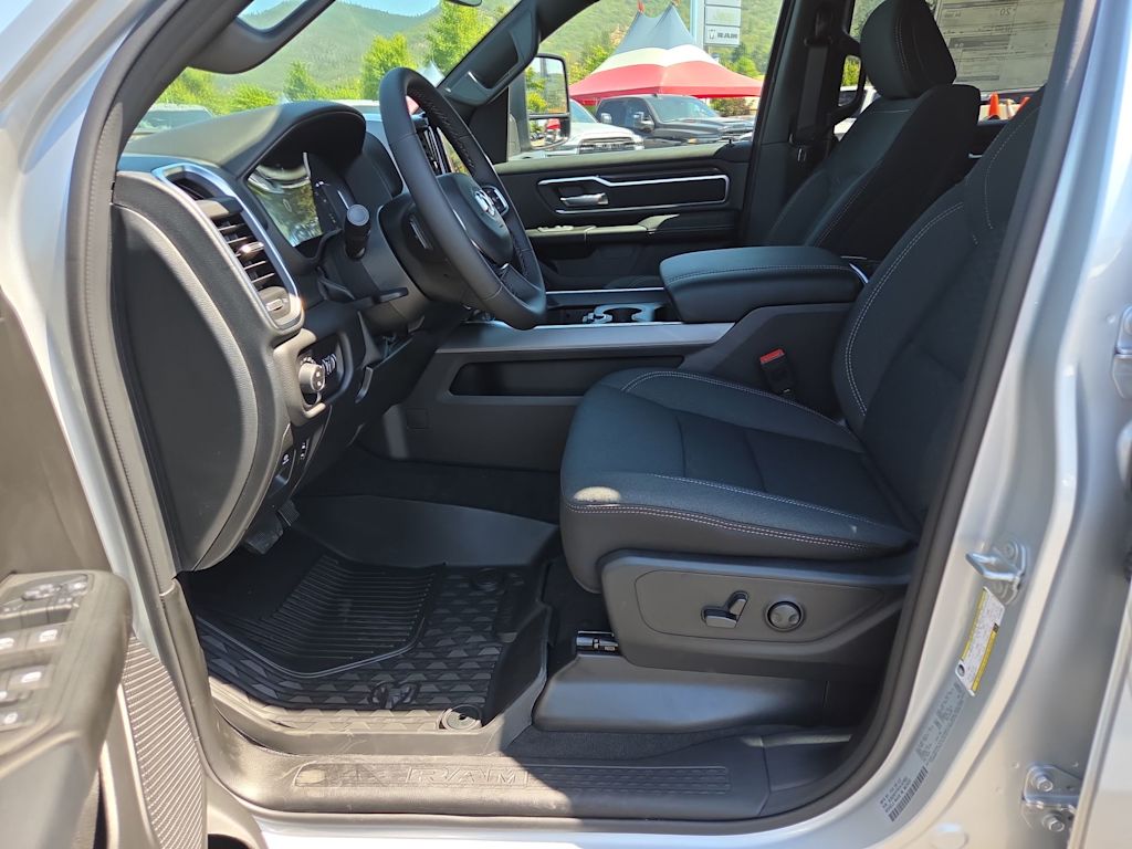 Thumbnail: 2026 RAM 1500 - 11
