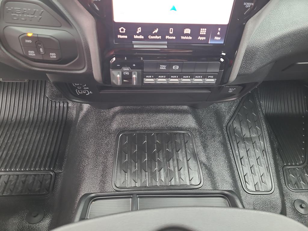 Thumbnail: 2026 RAM 3500 - 28