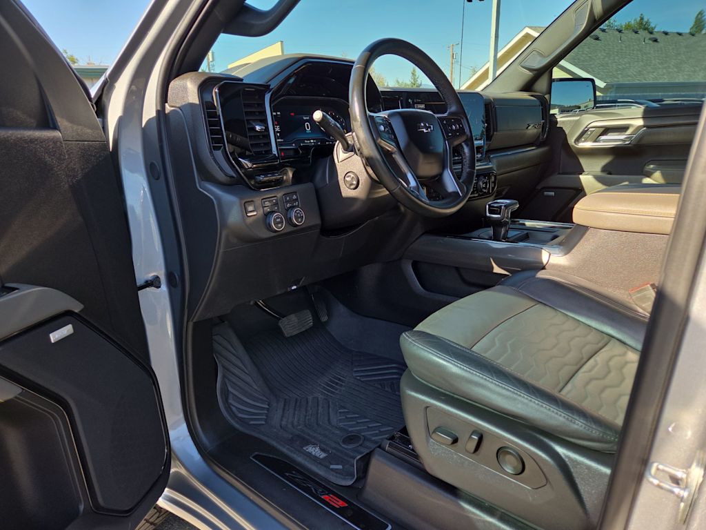 Thumbnail: 2024 Chevrolet Silverado 1500 - 2