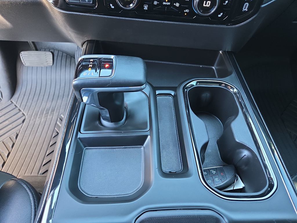 Thumbnail: 2024 Chevrolet Silverado 1500 - 15