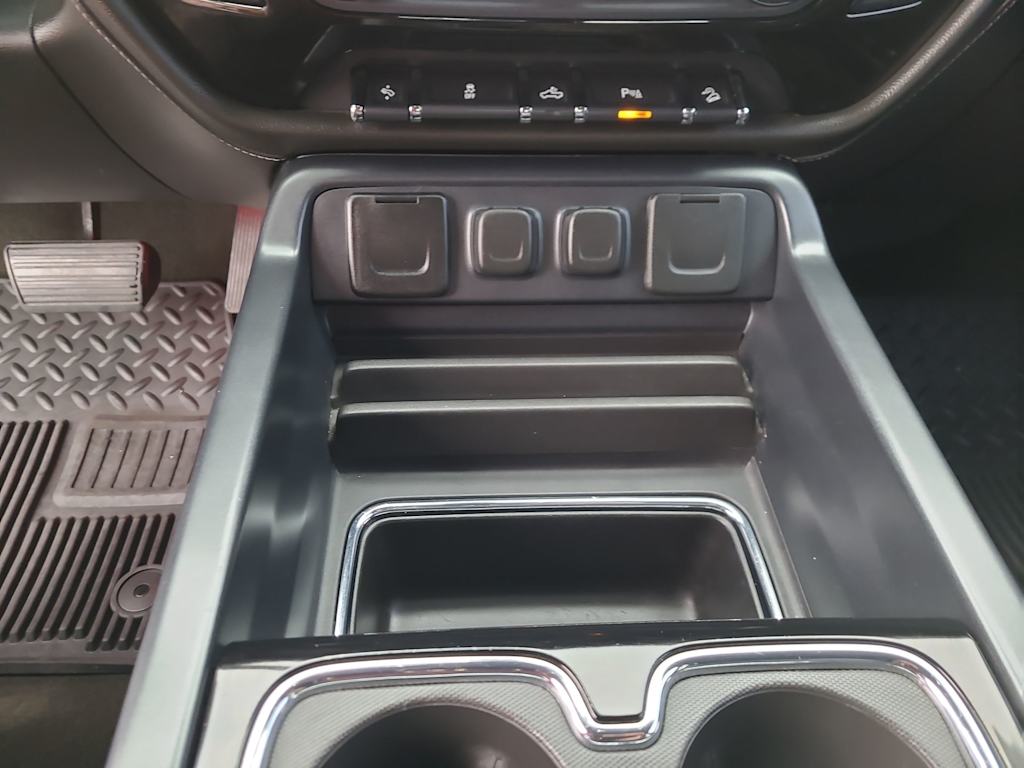 Thumbnail: 2017 Chevrolet Silverado 1500 - 13