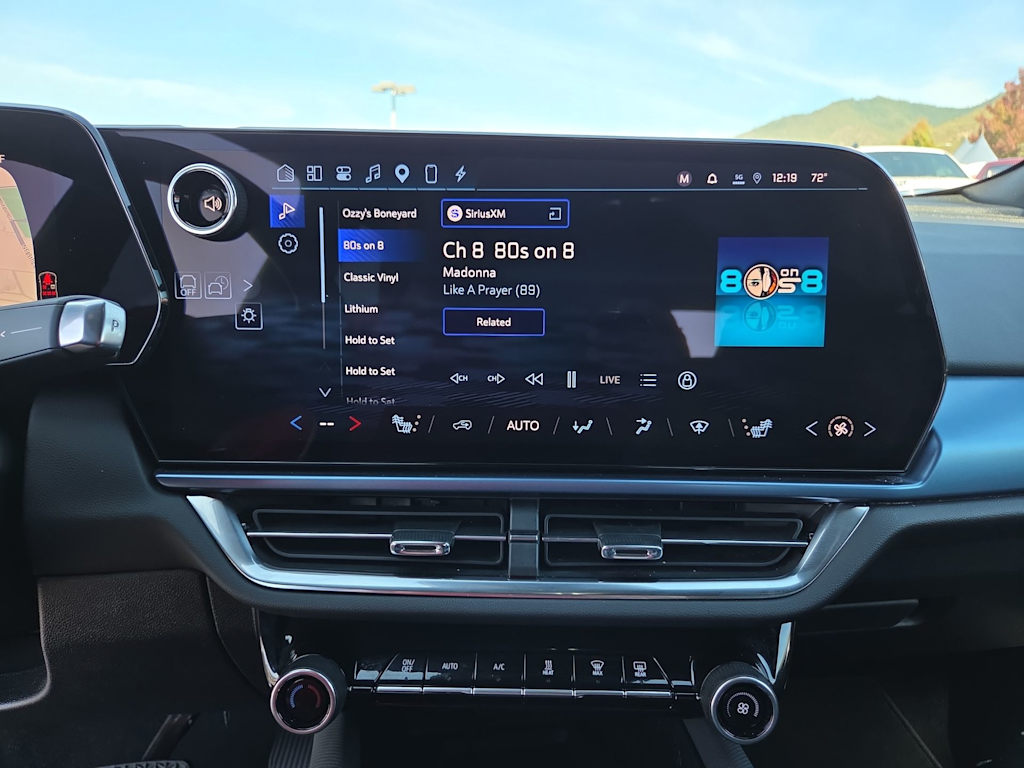 Thumbnail: 2024 Chevrolet Equinox - 13