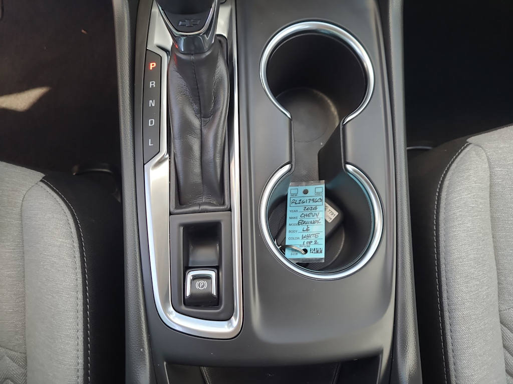 Thumbnail: 2024 Chevrolet Equinox - 15