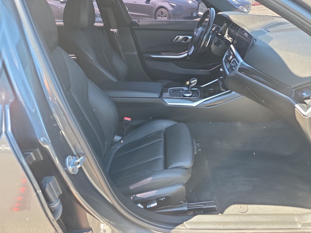 Thumbnail: 2019 BMW 3 Series - 11
