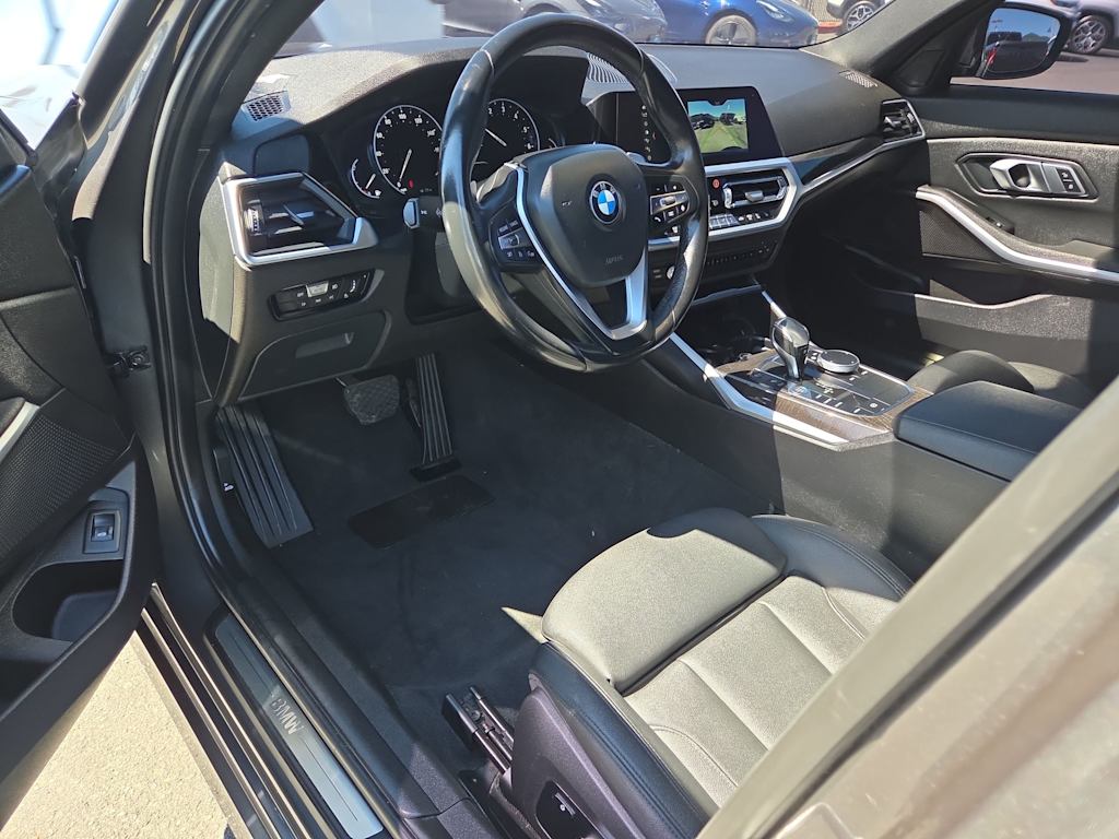 Thumbnail: 2019 BMW 3 Series - 2