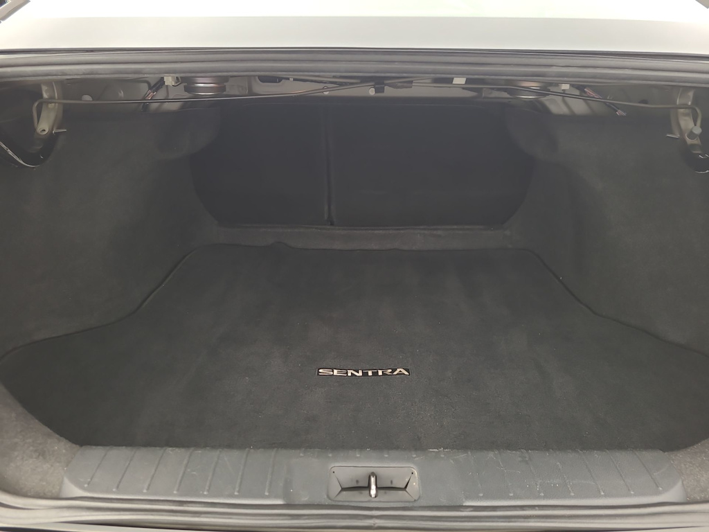 Thumbnail: 2024 Nissan Sentra - 17