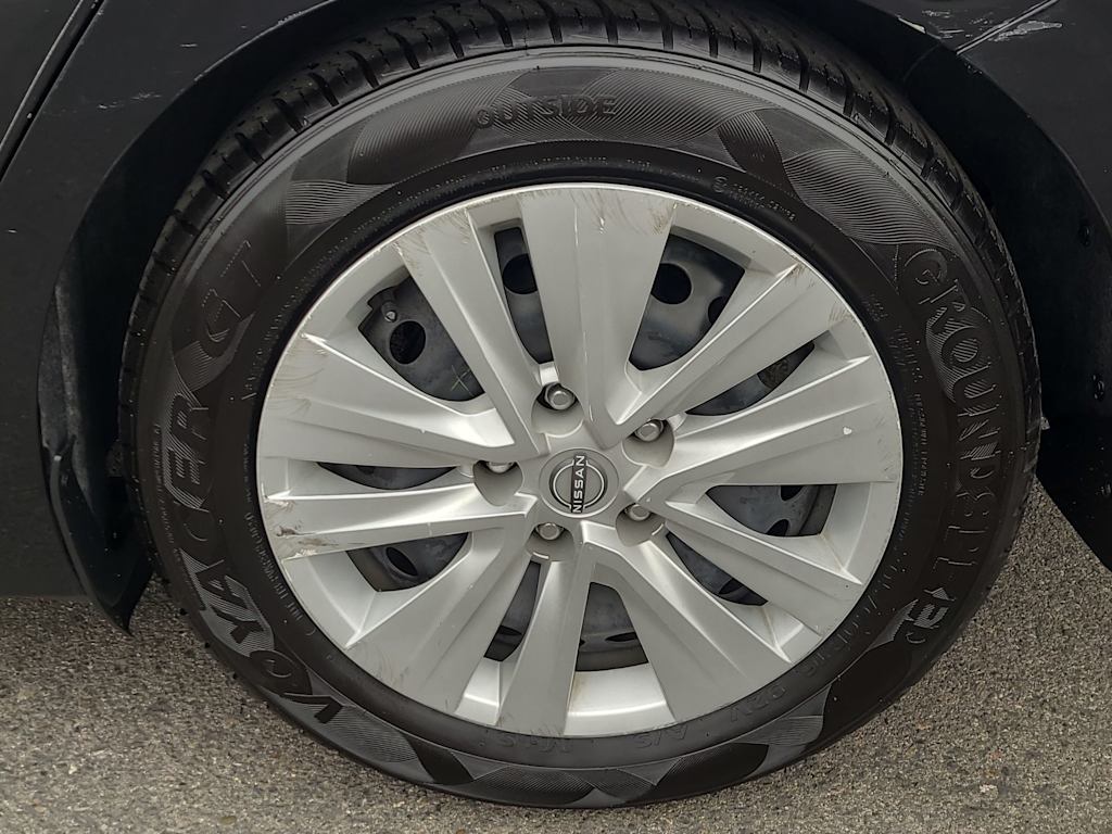 Thumbnail: 2024 Nissan Sentra - 8