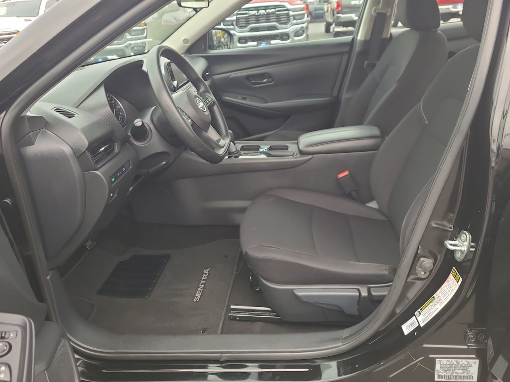 Thumbnail: 2024 Nissan Sentra - 11