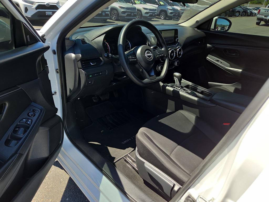 Thumbnail: 2025 Nissan Sentra - 2