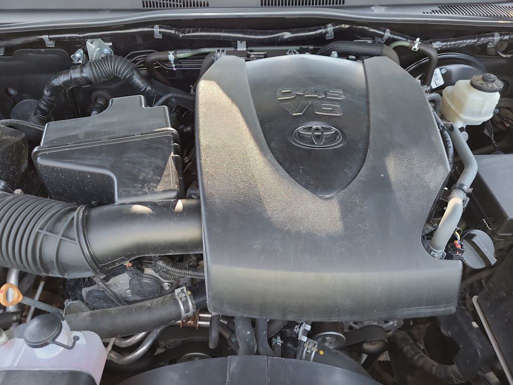 Thumbnail: 2019 Toyota Tacoma - 9