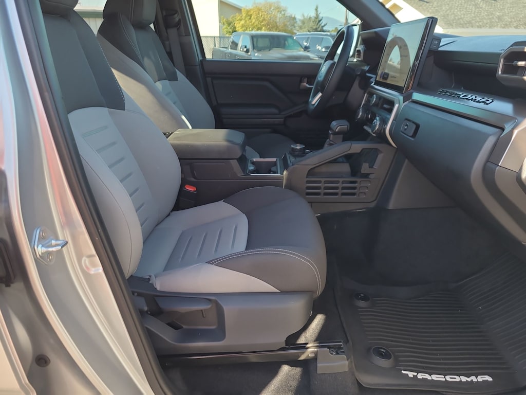 Thumbnail: 2024 Toyota Tacoma - 11