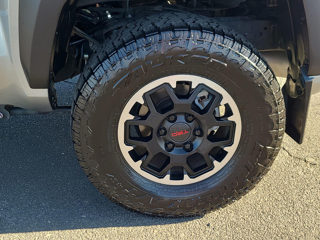 Thumbnail: 2024 Toyota Tacoma - 8