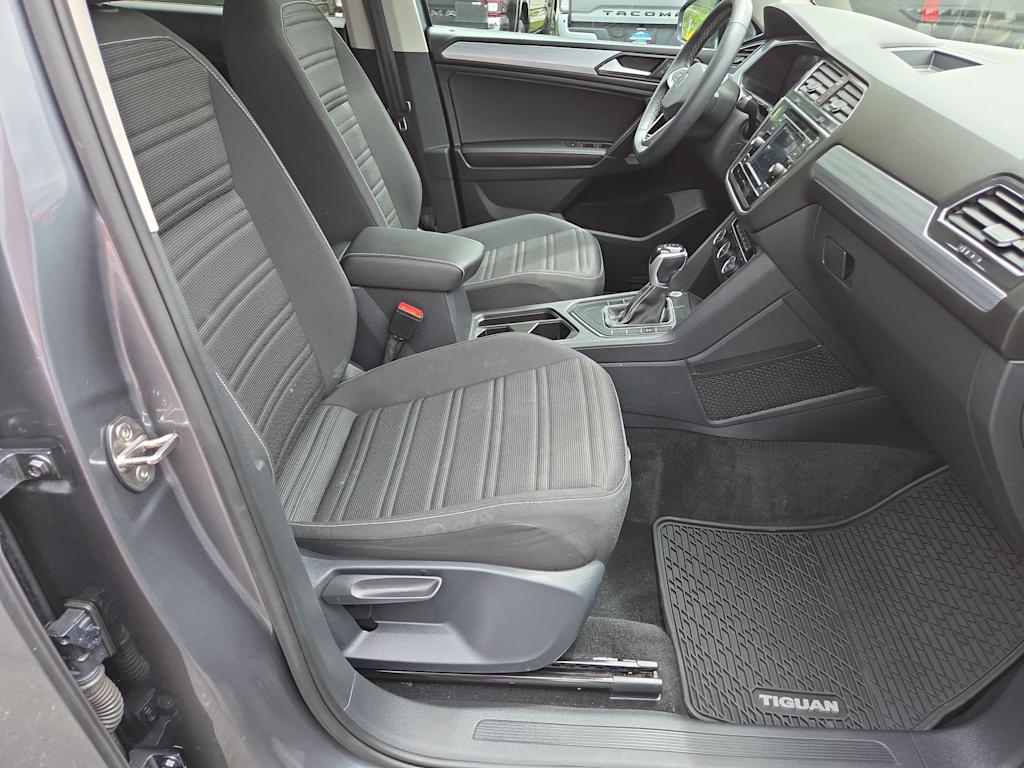 Thumbnail: 2023 Volkswagen Tiguan - 28