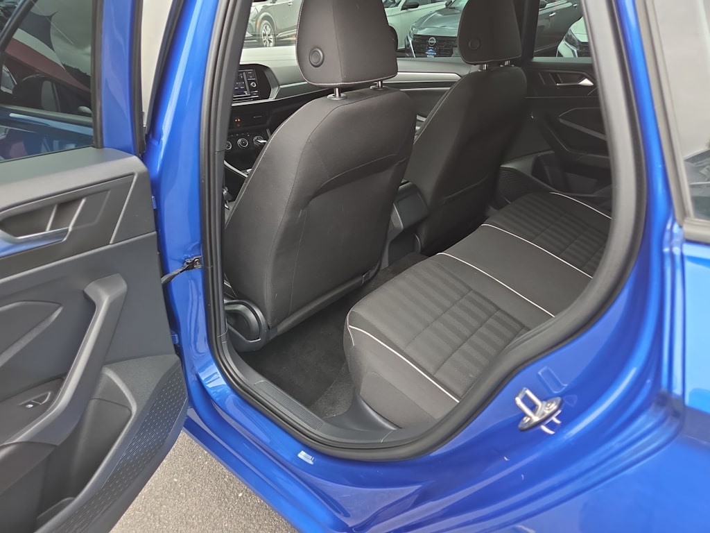 Thumbnail: 2023 Volkswagen Jetta - 13