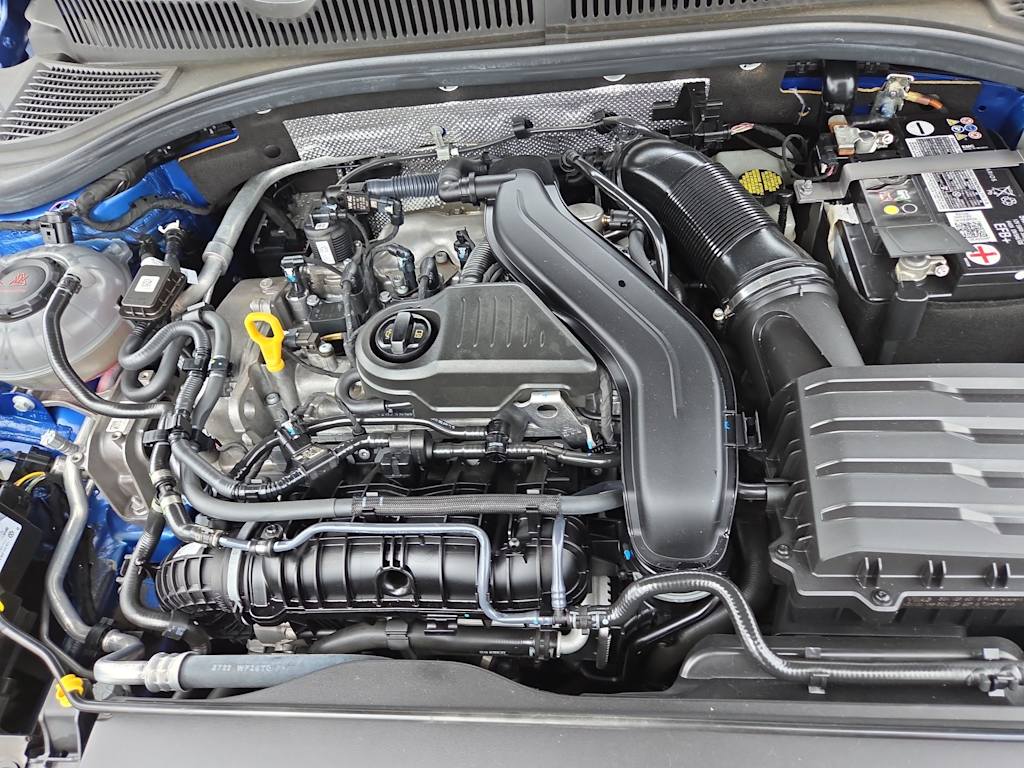 Thumbnail: 2023 Volkswagen Jetta - 9