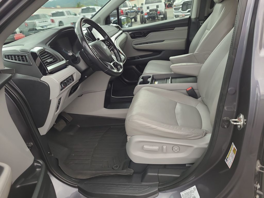 Thumbnail: 2018 Honda Odyssey - 11