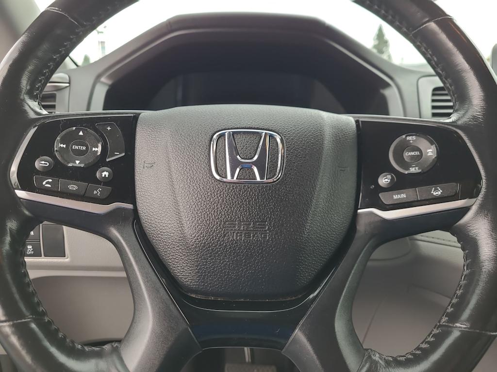 Thumbnail: 2018 Honda Odyssey - 29