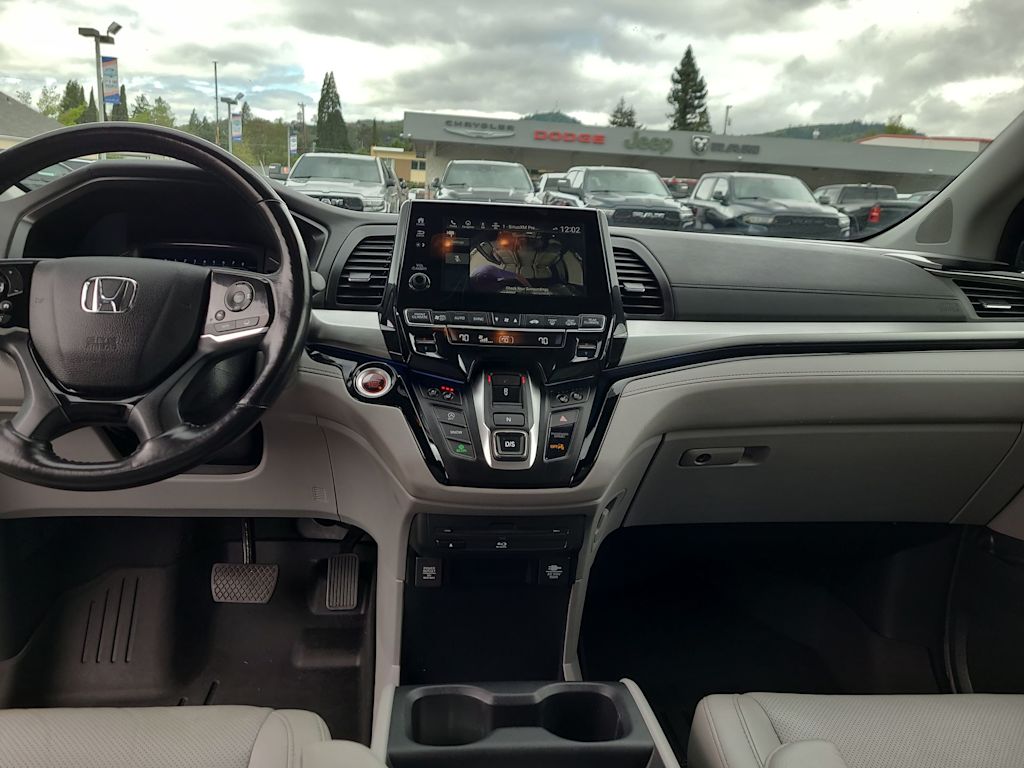 Thumbnail: 2018 Honda Odyssey - 10