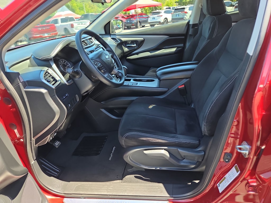 Thumbnail: 2019 Nissan Murano - 10