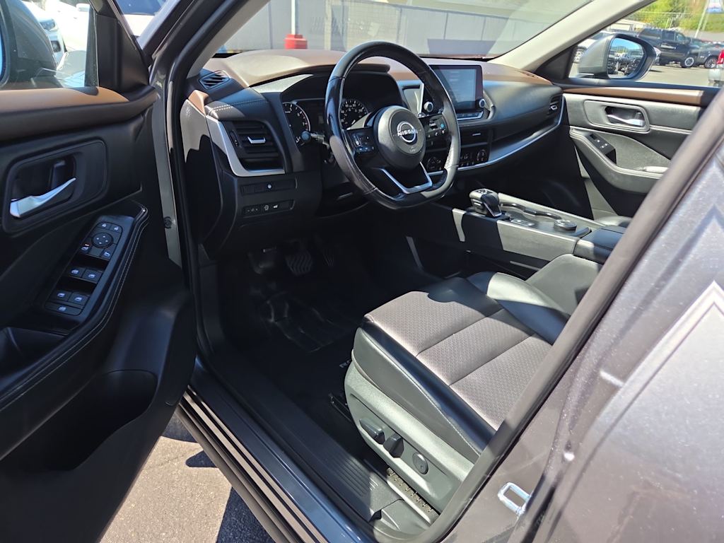 Thumbnail: 2023 Nissan Rogue - 2