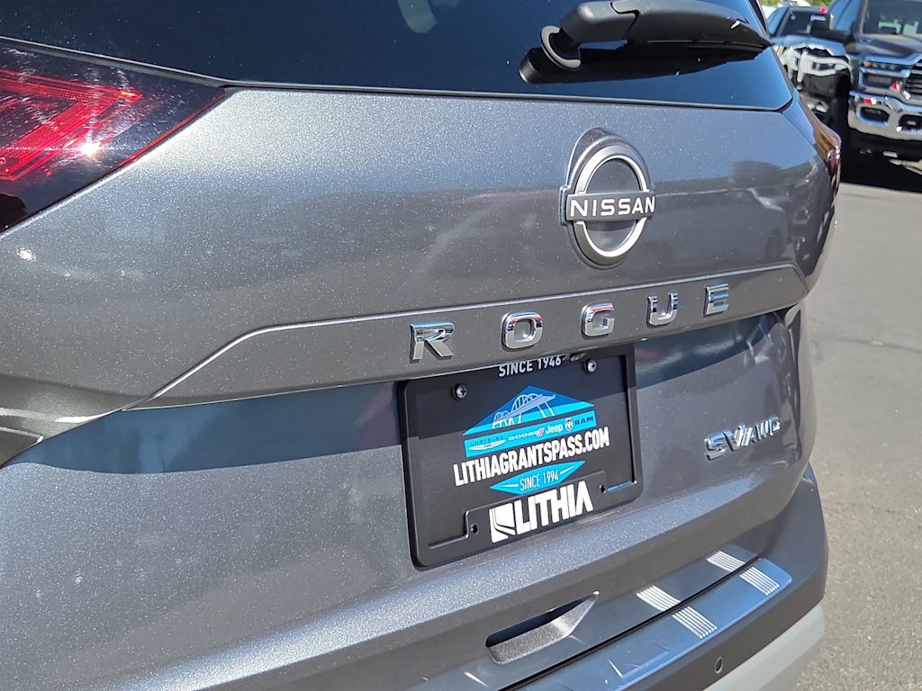 Thumbnail: 2023 Nissan Rogue - 7