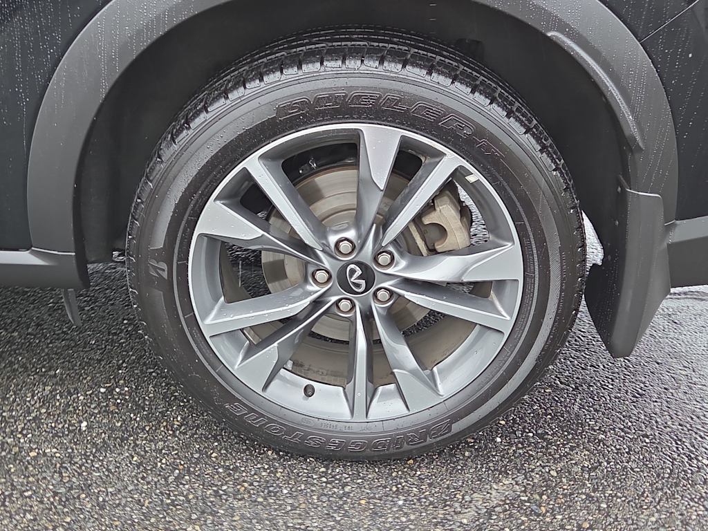 Thumbnail: 2023 INFINITI QX60 - 8