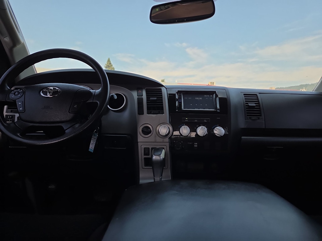 Thumbnail: 2013 Toyota Tundra - 2