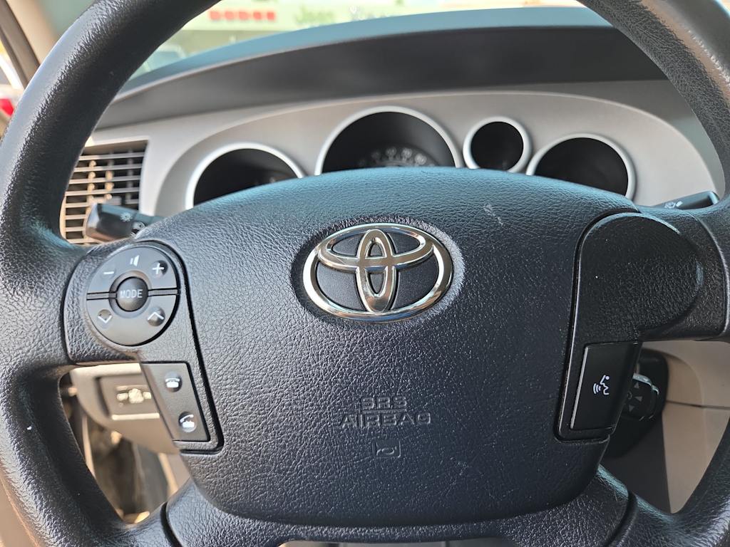 Thumbnail: 2013 Toyota Tundra - 28