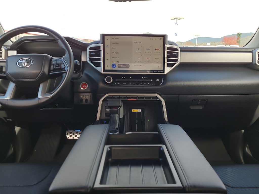 Thumbnail: 2024 Toyota Tundra - 2