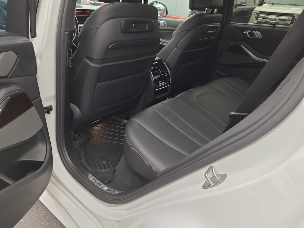 Thumbnail: 2020 BMW X5 - 12