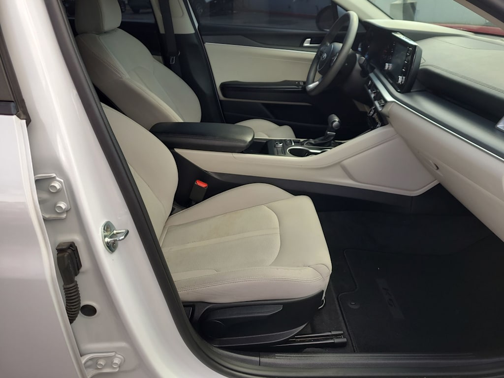 Thumbnail: 2021 Kia K5 - 12