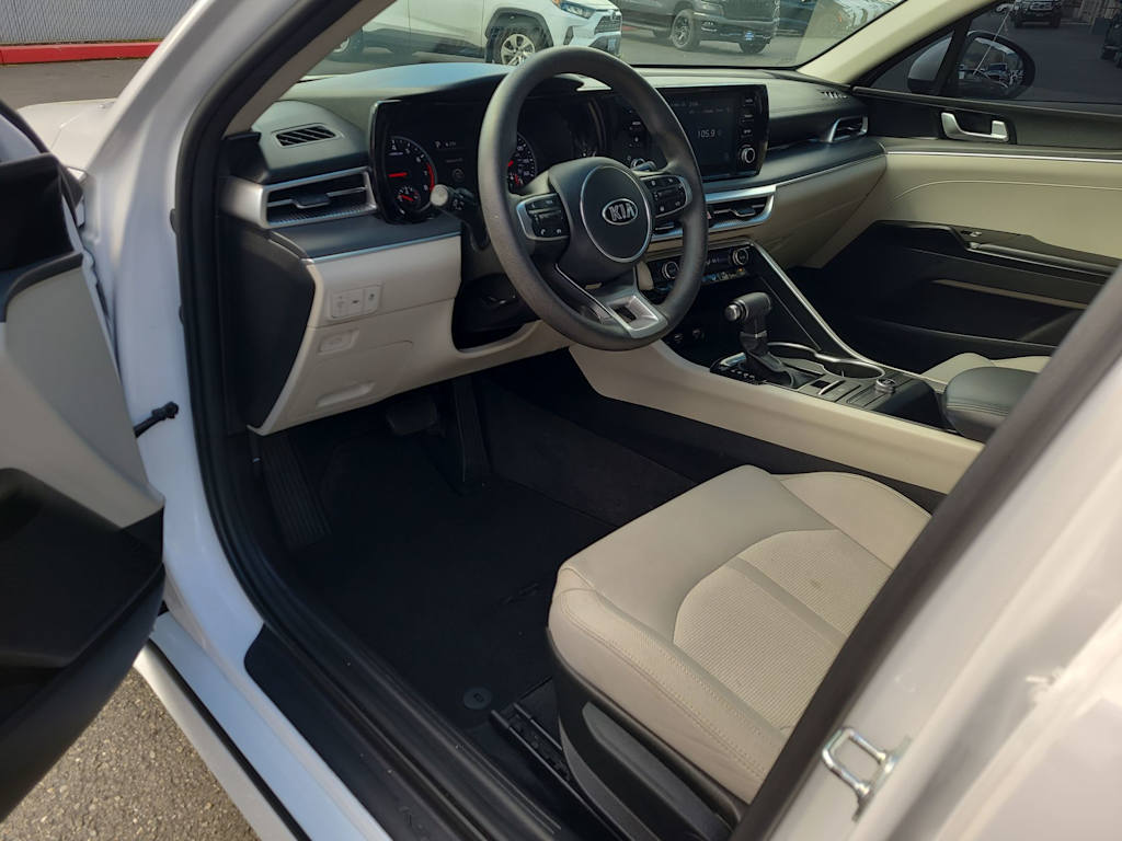 Thumbnail: 2021 Kia K5 - 2